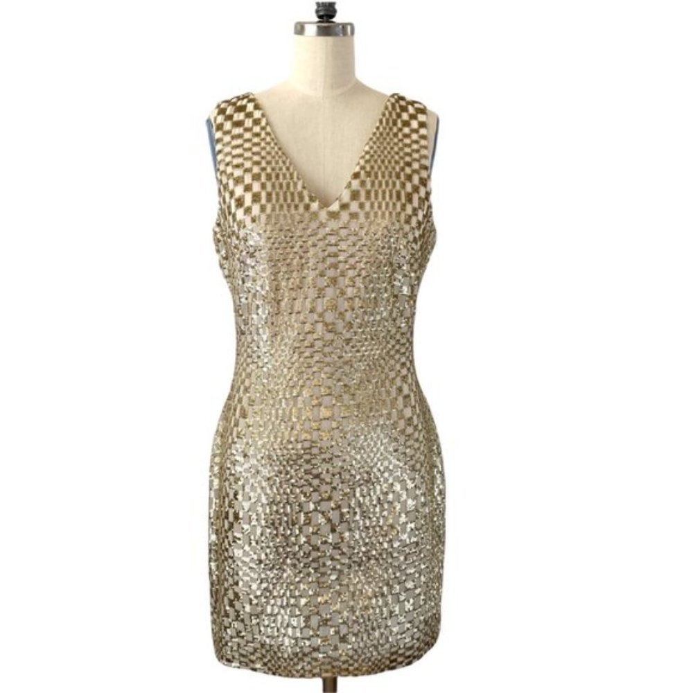 Chelsea and Violet Size M Gold Square Sequins Metallic Party Sleeveless Dress